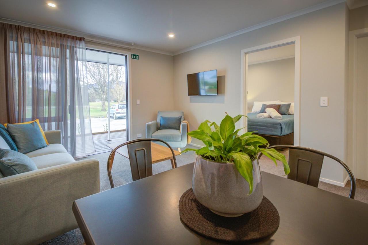Dusky Motels Te Anau Εξωτερικό φωτογραφία