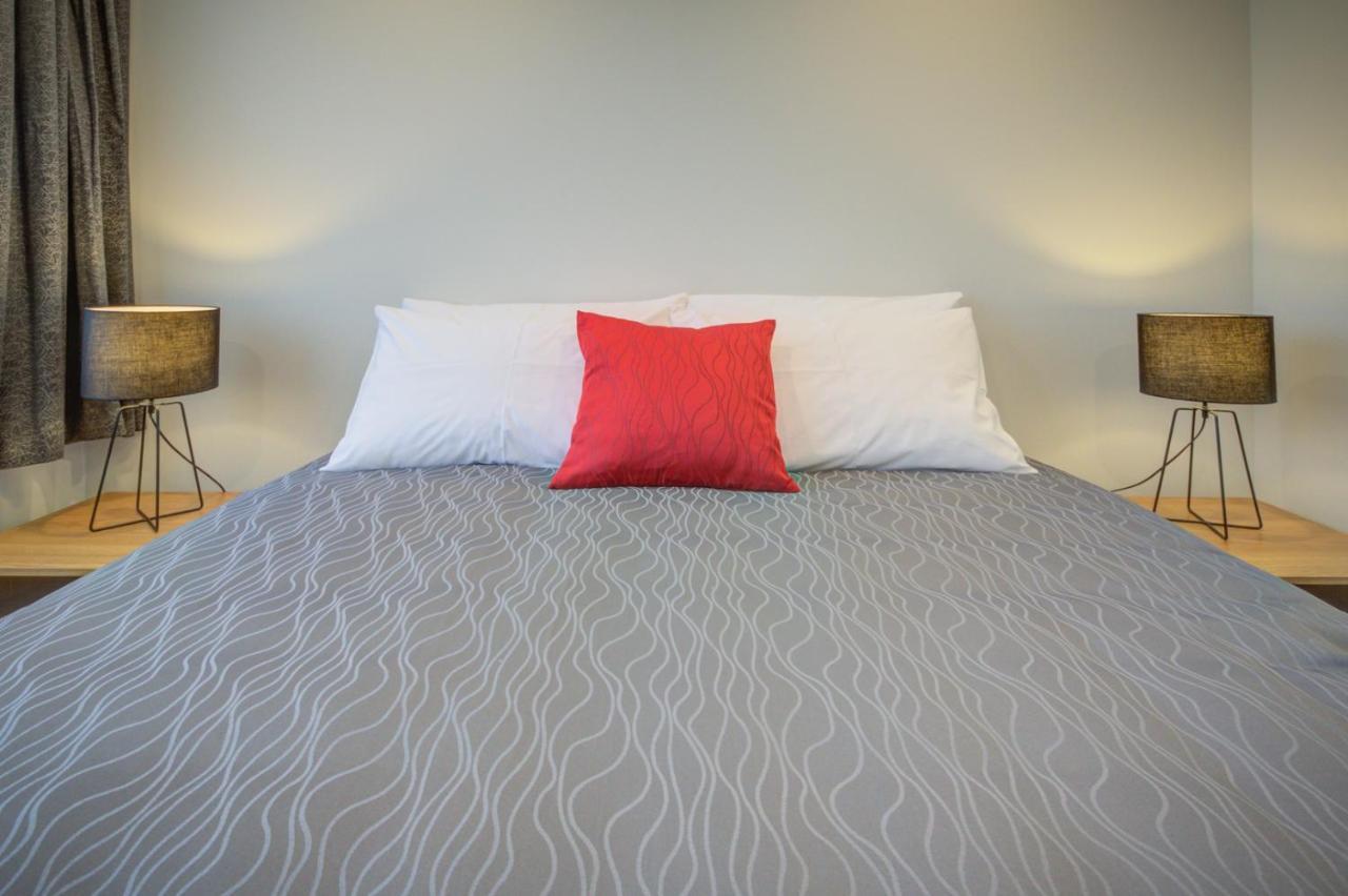 Dusky Motels Te Anau Εξωτερικό φωτογραφία